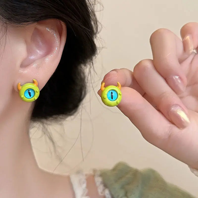 Kiss Jewelry Halloween Little Monster Wing Bat Eye Stud Earrings Women Cute Animal Eye Punk Earring Girls Y2K Brincos Party Gift Good Vibrations