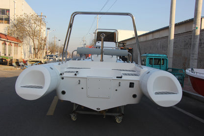 19ft Luxury Fiberglass Inflatable Rib Boat 5.8m Yacht For Ocean Waters For Waterplay Good Vibrations