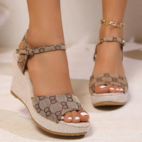 Women Wedges Sandals 2025 Summer New Platform Fashion Platform Women Sandals Anti-slip Comfortable Designer Shoes for Women Good Vibrations