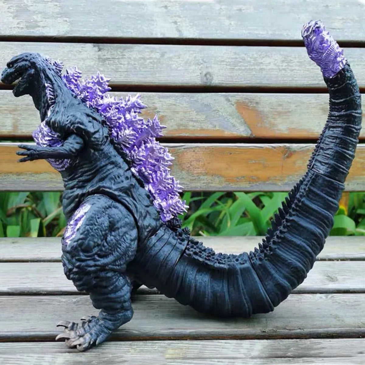 24cm Godzilla King of Monsters Runaway Mechanical Red lotus Planet Godzilla Action Figure Collection Model Toy Kid Birthday Gift Good Vibrations