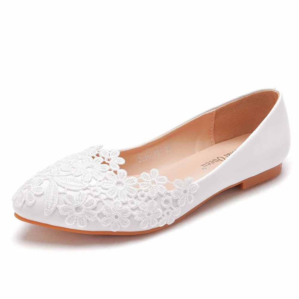Plus size 35-43 elegant lace wedding dress shoes for women 2025 summer pointed toe flats low heels ladies white loafers Good Vibrations