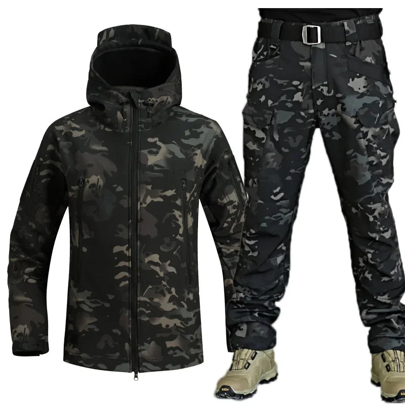 Winter Thicken Men Camo Suit Waterproof Tactical Training Set Multi-pocket Hooded Jacket Fleece Pants Outdoor Hunting 2-piece Good Vibrations