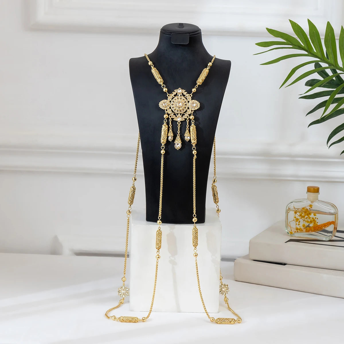 A Kraft Bridal Shoulder Chain Jewelry With Carved Metal Pattern Handmade Arabic Gorgeous Wedding Dress Body Chain In Middle East Good Vibrations