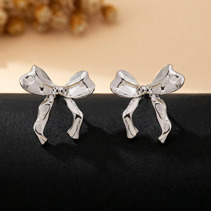 A Pair of Women's Earrings, Simple Bowknot Design, Fashionable and Sweet, Suitable for Daily Wear and Vacation Wear Good Vibrations