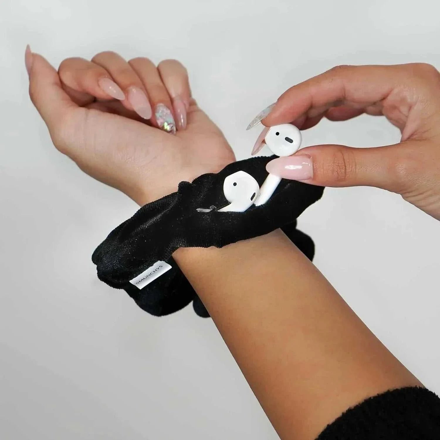 Undercover Zip Storage Scrunchies