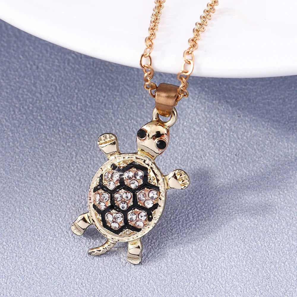 Fashion Cross Necklace for Women Men Gold Silver Color Dazzling Crystal Jesus Crucifix Necklace Christian Jewelry Wholesale Good Vibrations