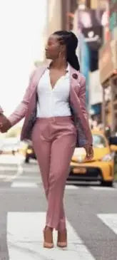 Hot British suits Pink Homme Mens Suits 2 Pcs Groomsmen Wedding Tuxedos Terno Masculino Slim Fit Prom (Jacket+Pants) Good Vibrations