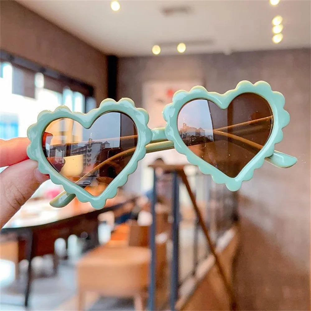 1Pc Cartoon Heart Sunglasses Children Baby Sunglasses Boys Girls UV400 Sun Glasses Shades Kids Gifts Fashion Party Eyeglasses Good Vibrations