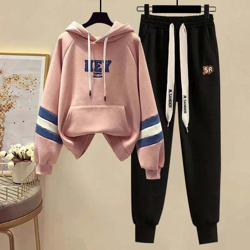 Sports Set for Women in Spring and Autumn New Korean Version Color Blocking Hooded Top Casual Pants Age Reducing Two-piece Set Good Vibrations