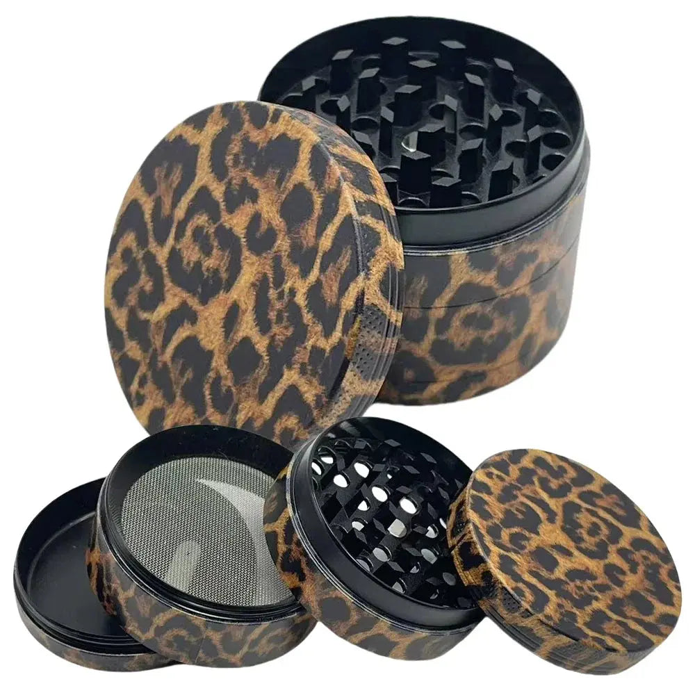 40/50mm Leopard Print Herb Grinder with 4 Layers and Magnetic Lid.