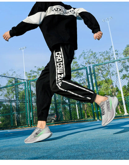 Men Women High Quality Light Running Shoes Cushion Training Shoes Lightweight Wear-Resistant Sneakers Good Vibrations