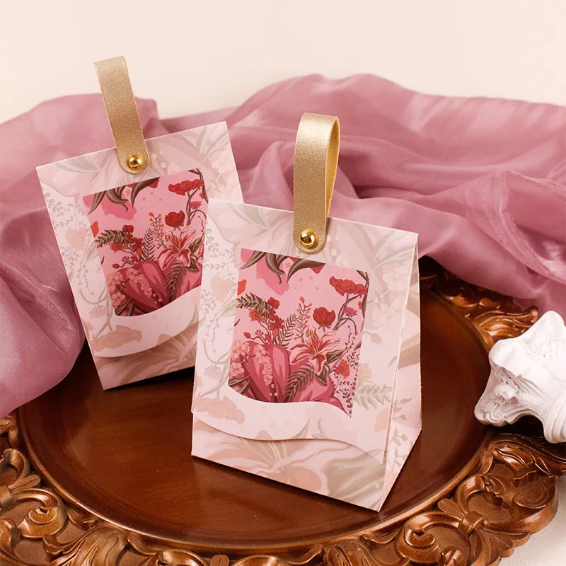 DIY Favors Birthday Party Jelwery Gift Packing Box Flowers Birds and Forest Wedding Candy Box with Wooden Ring Empty Paper Boxes Good Vibrations