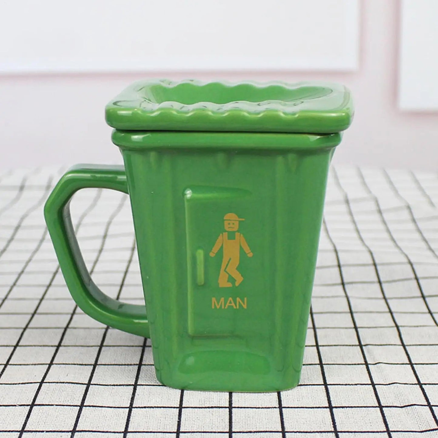 Creative Squatty Toilet Trash Can Mug With Straw Ceramic Toilet Mug Funny Prank Water Mug For Home Work Birthday Party Good Vibrations