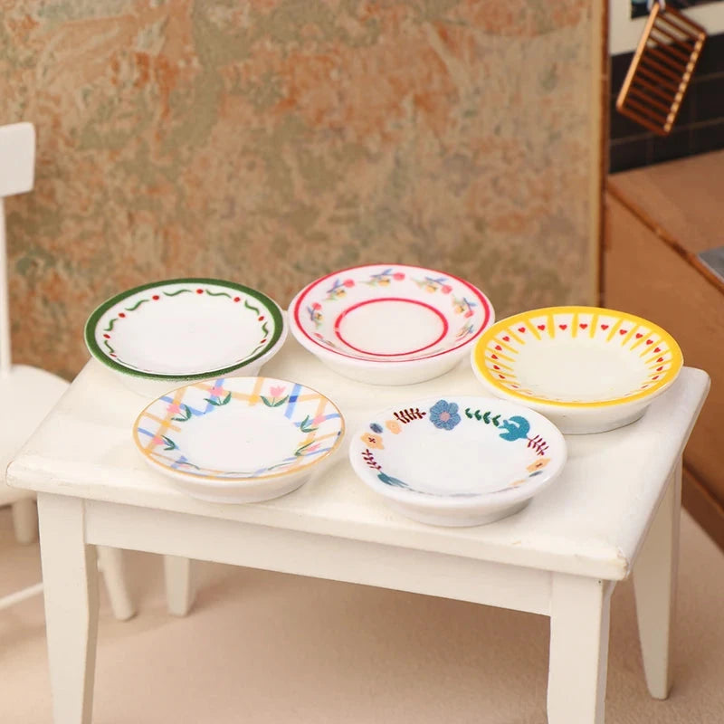 Dollhouse Simulation Plates Set of 5, 1/12 Scale Kitchen Accessories for Pretend Play Good Vibrations