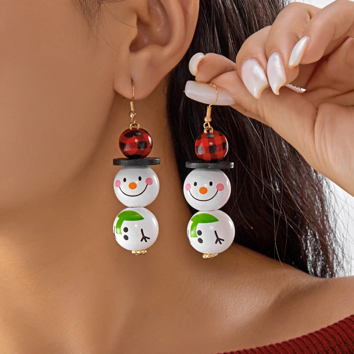 Cartoon Wooden Snowman Dangle Earrings For Women Wear A Hat Cute Santa Claus Wood Beads Earring Christmas Party New Year Gifts Good Vibrations