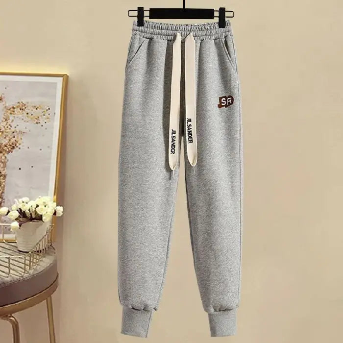 Sports Set for Women in Spring and Autumn New Korean Version Color Blocking Hooded Top Casual Pants Age Reducing Two-piece Set Good Vibrations