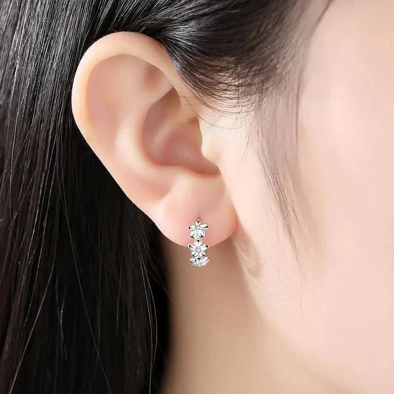 Top Sale 925 Sterling Silver Needle Earrings for Women's Wedding Fashion High Quality Jewelry Crystal Zircon Flower Cute Stud Good Vibrations