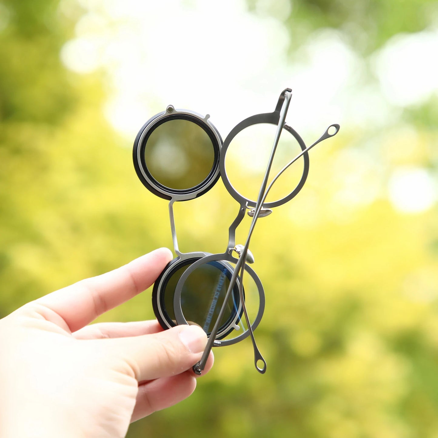 Customized  Magnetic Myopia  Clip on ND9 adjustable dimming sunglasses Good Vibrations