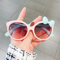1PC new plastic children's sunglasses with UV protection, girls' glasses with bow tie, little princess Good Vibrations