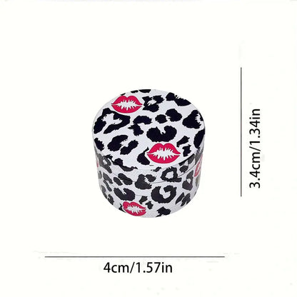 40/50mm leopard print herb grinder with dimensions 4cm by 3.4cm.