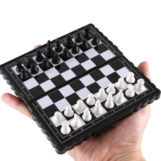 Mini Magnetic  Chess Set  Folding Magnetic Plastic Chessboard Board Game Portable Kid Toy Portable Outdoor Good Vibrations