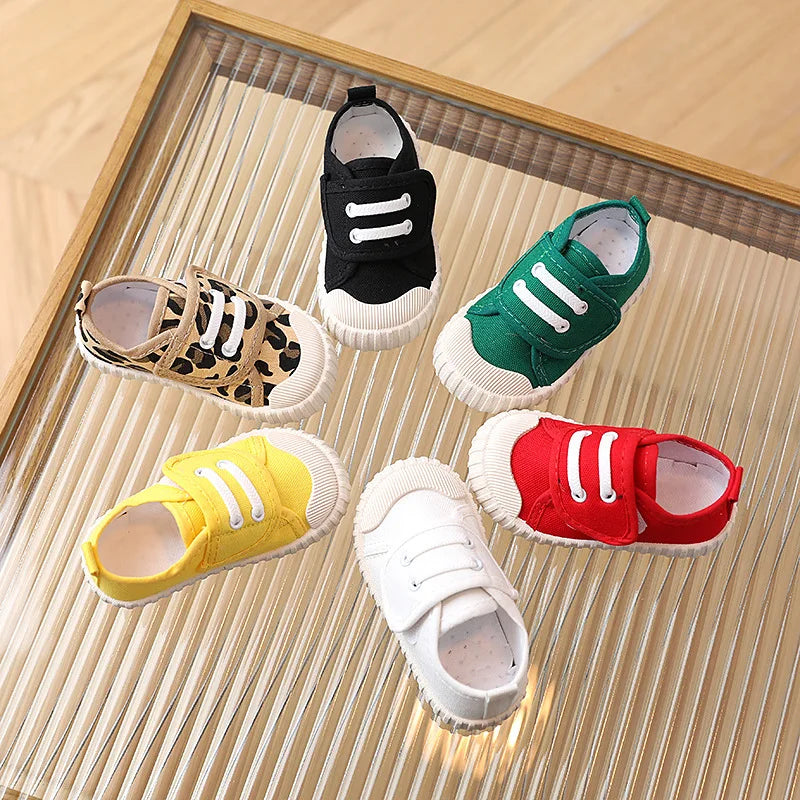 Children's Casual Shoes, Canvas Soft Sole Shoes Spring and Autumn Boys and Girls' Low Top Single Shoes Non-slip Prewalker Kids Good Vibrations