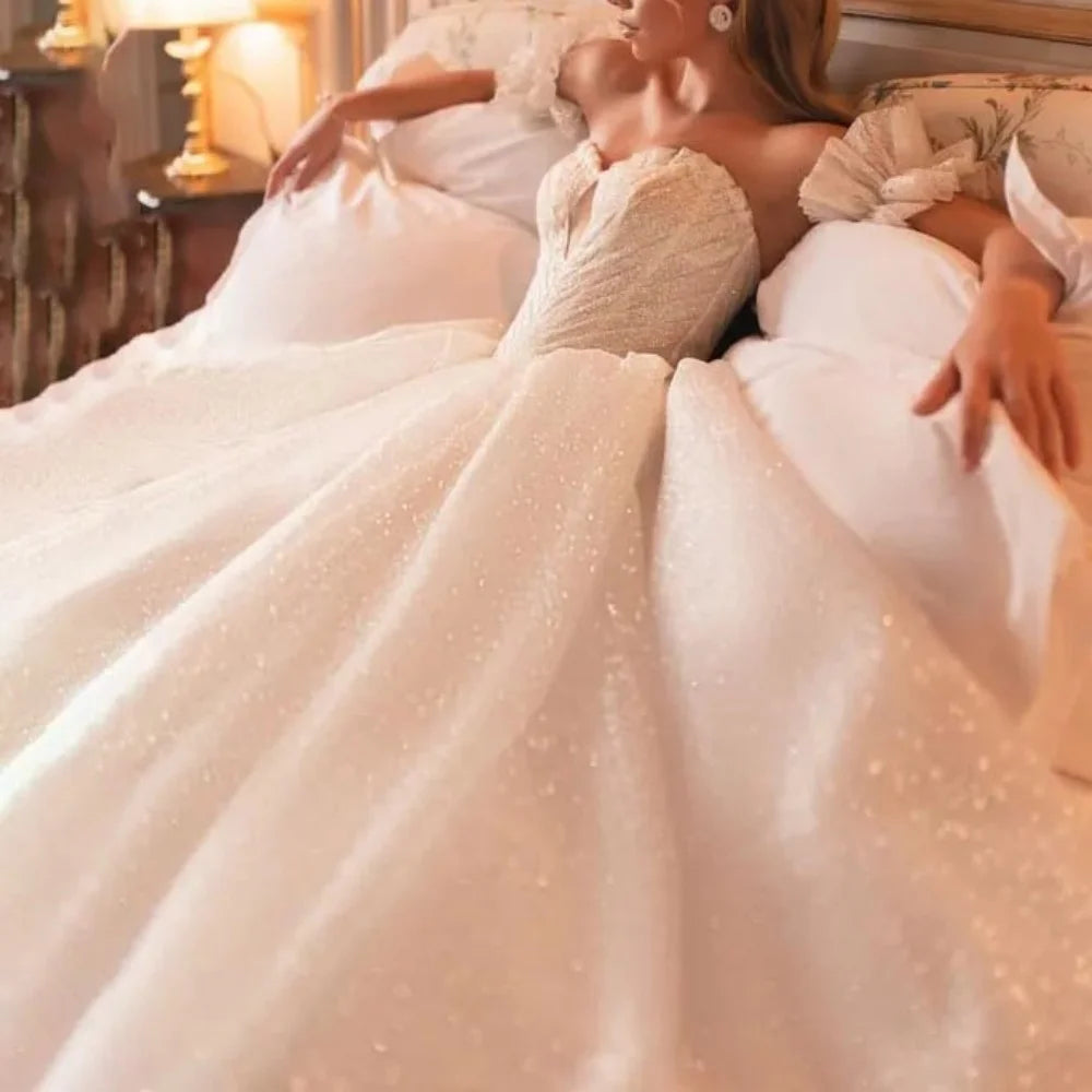 Enternity Fashionable Wedding Gown For Bride Off The Shoulder Court Train Sweetheart Bride Gown Vestido De Novia Customized Good Vibrations