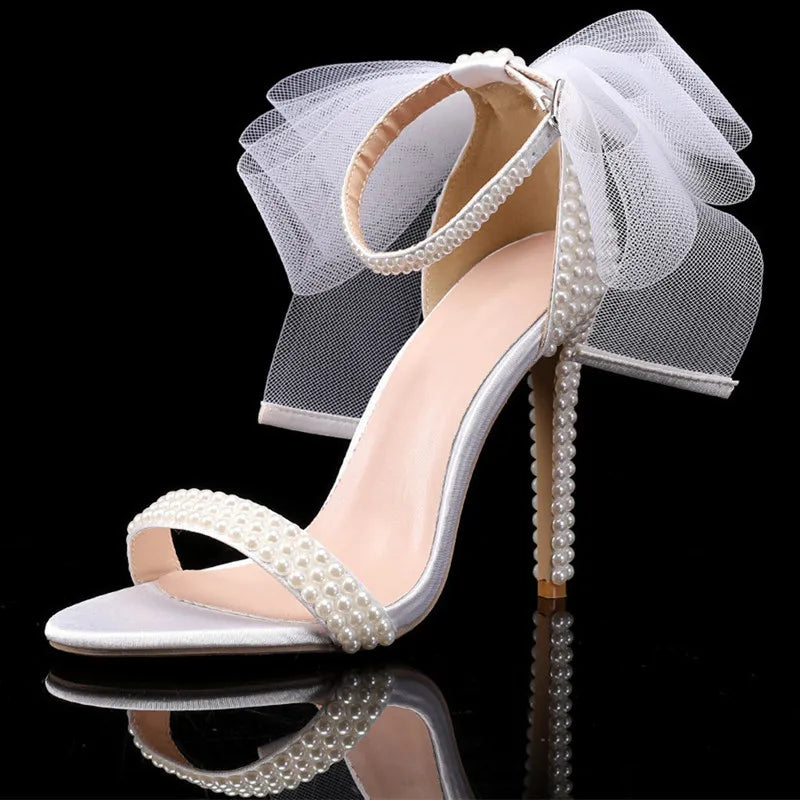 Summer New brand Fashion Bowknot Beading Women Gladiator Sandals Luxury Pearls White thin High heels Wedding Bridal Party Shoes Good Vibrations