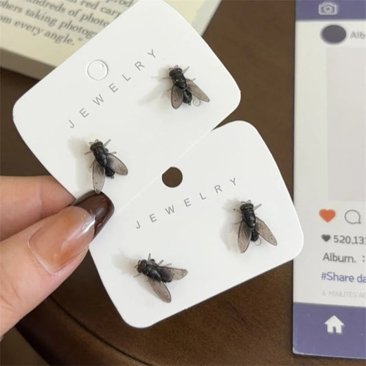 Funny Prank Flies Stud Earrings For Women Realistic Simulation Insect Small Fly Earrings Halloween Party Abstract Jewelry Gifts Good Vibrations