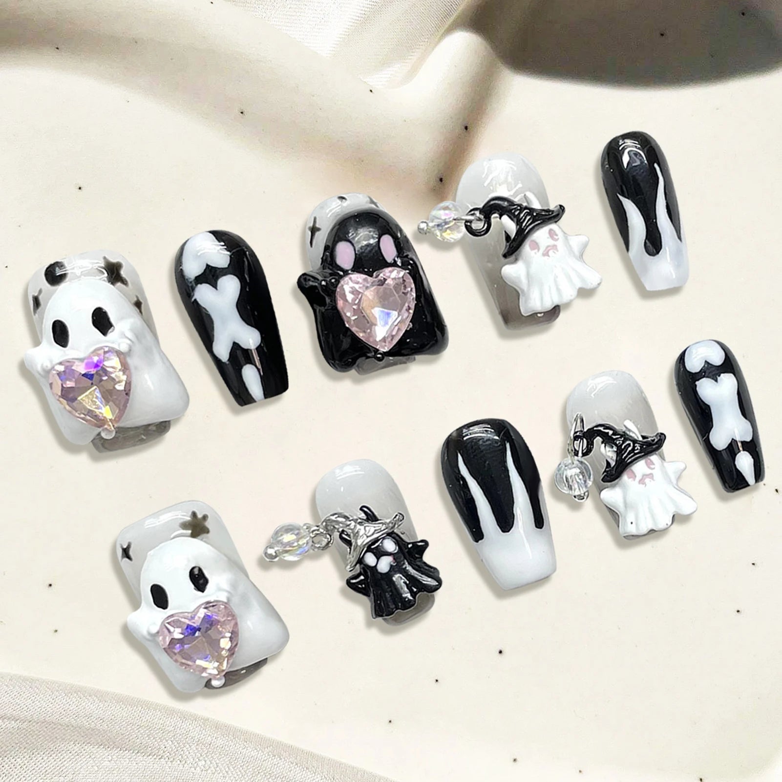 Handmade Press on Nails Cute White Ghost 3D Crystal Decor False Nails Full Cover Wearable Sweet Cool Girls Halloween Fake Nails Good Vibrations
