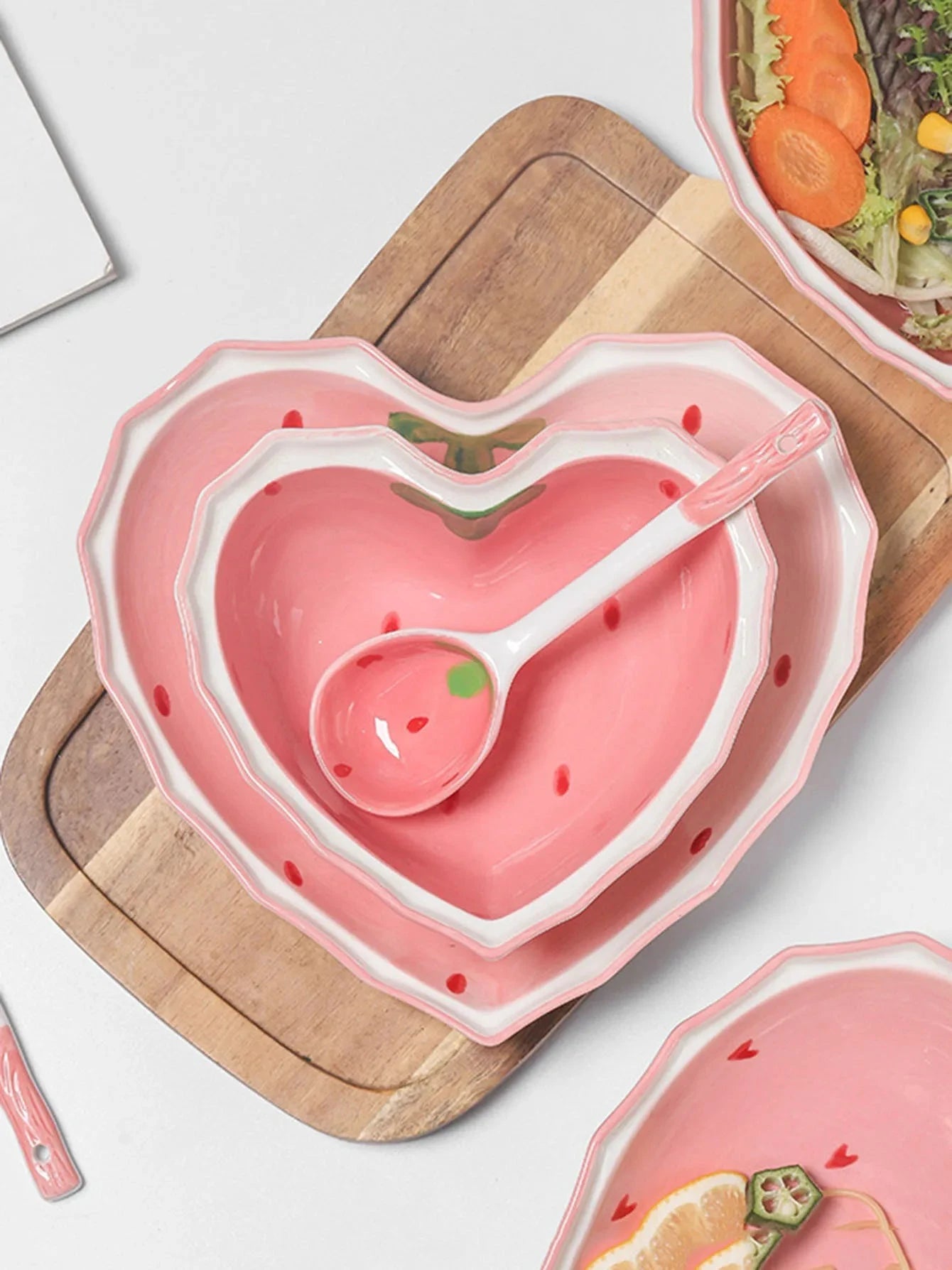 3pcs Strawberry Bowl Spoon Plate set beautiful girl heart bowl salad bowl dessert household tableware Good Vibrations