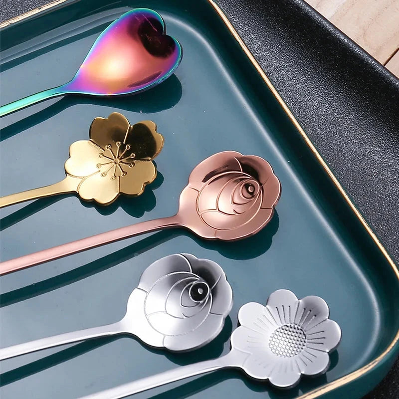 4Pcs Flower Spoon Set Small Teaspoon Coffee Spoon Cute Ice Cream Dessert Spoon Silver Gold Stainless Steel Tableware Accessories Good Vibrations