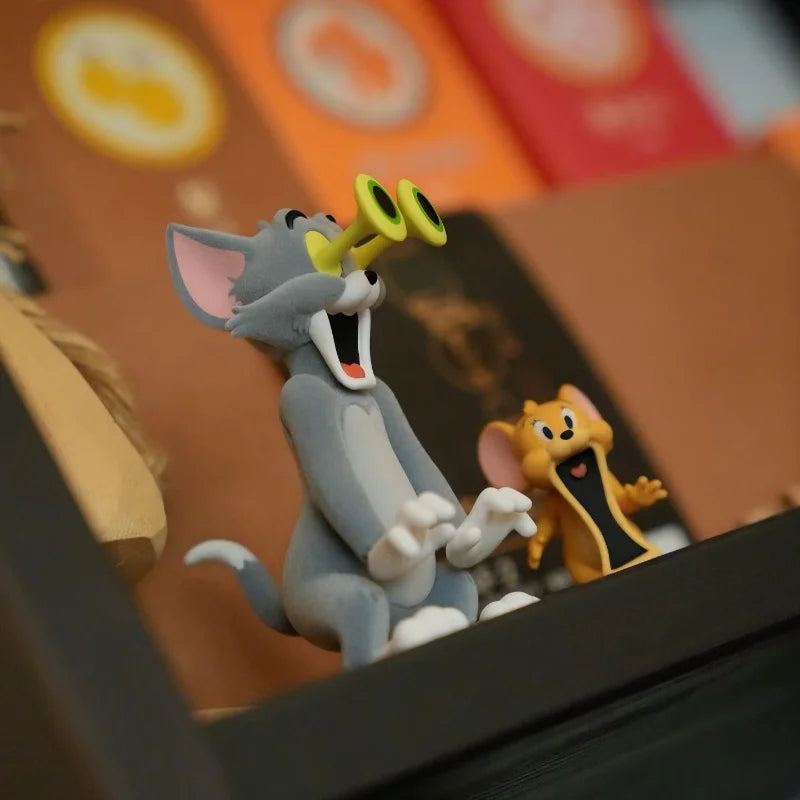 52toys New Product Tom And Jerry Mental State Tasting Blind Box Office Desktop Decoration Model Birthday Gift Children'S Gift Good Vibrations