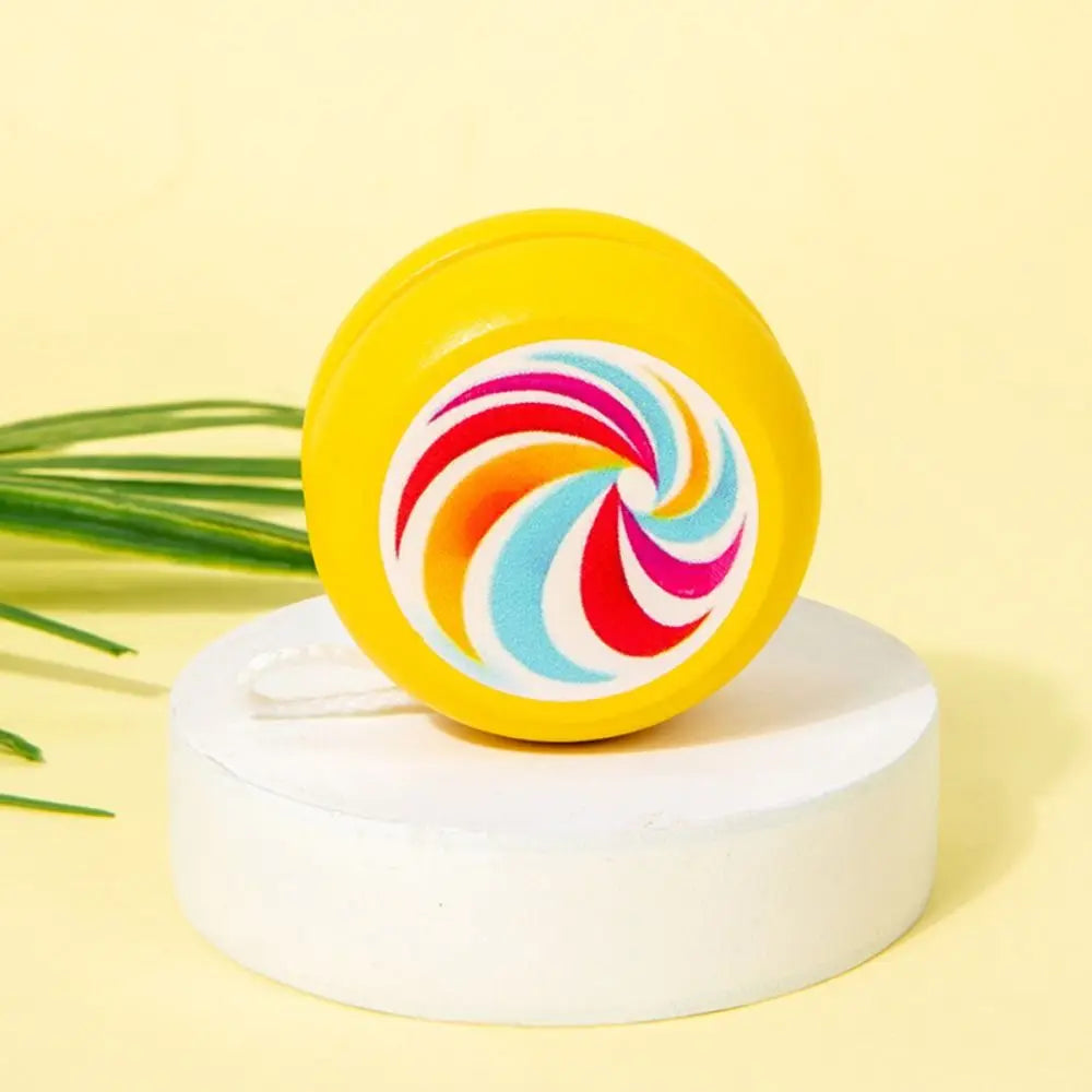 Fashion Wooden 2A Yoyo Toy Brainstorming Beginner Yoyo Ball Concentration Cartoon Nostalgic Toys Children Good Vibrations