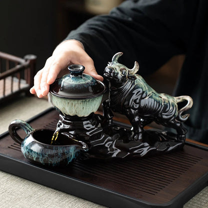 1 set of creative lazy tea set, semi-automatic cow teapot, magnetic rotating water guide, Chinese Kung Fu tea set Good Vibrations