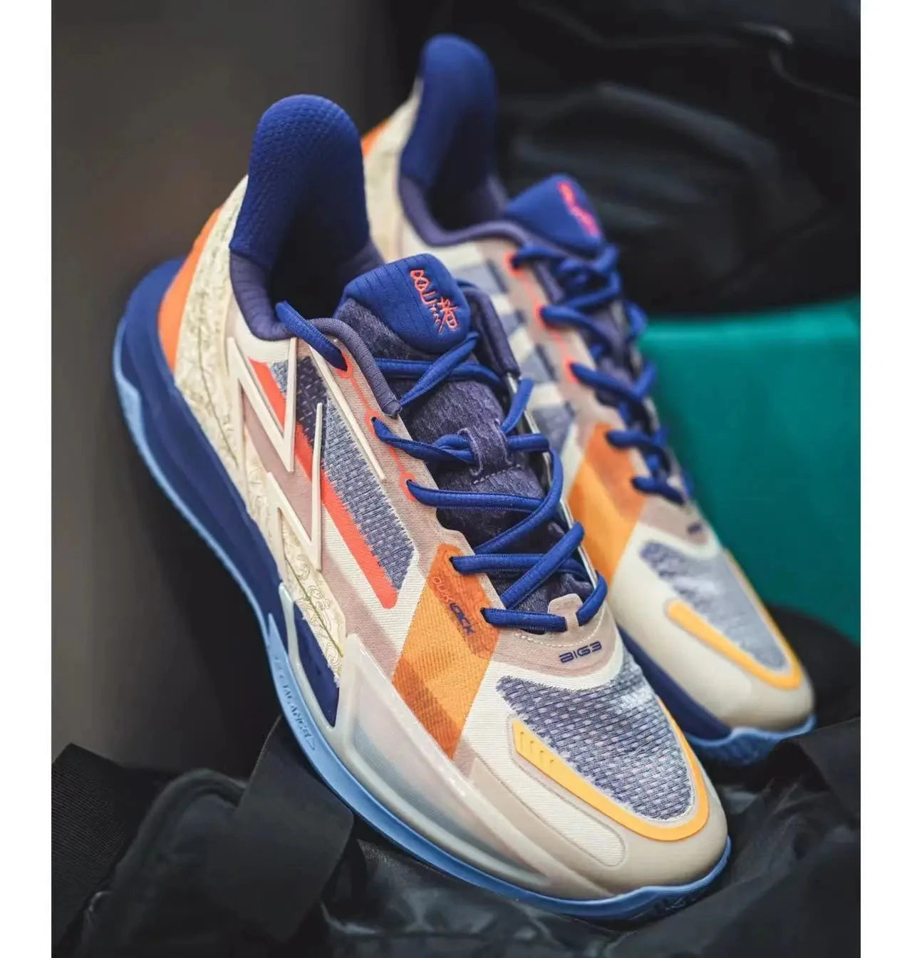 basketball sports shoes men basketball shoe sneakers male running outdoor climbing hiking walking jogging cushion shoes Good Vibrations