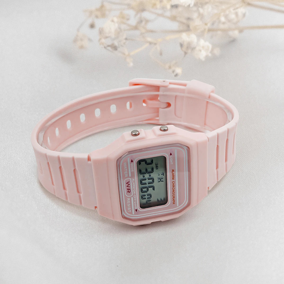 Hot Selling Women LED Digital Electronic Watch Multifunctional Outdoor Simple Leisure Men and Women Sports Watch Reloj Good Vibrations