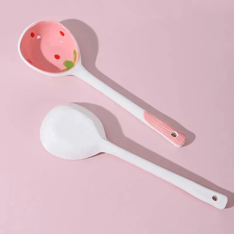 Kawaii Strawberry Ceramic Soup Spoon Cute Korean Ice Cream Hand Painted Coffee Dessert Long Handle Spoon Kitchen Accessories Good Vibrations