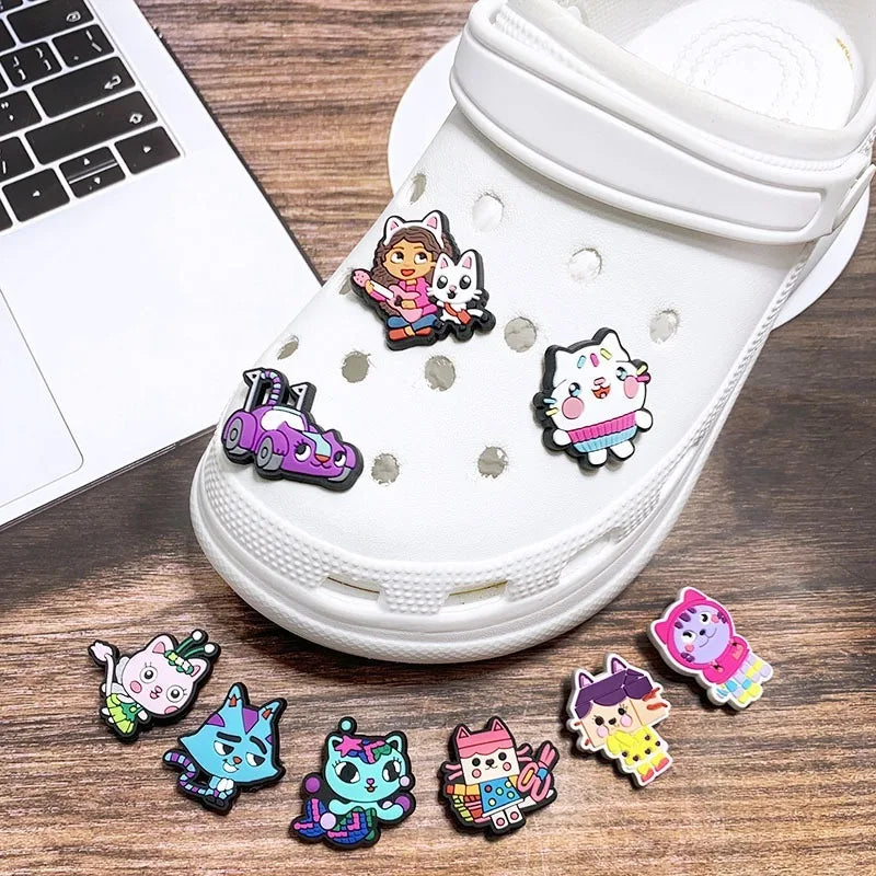 12pcs/set Gabby's Dollhouse Girls Cartoon Shoe Charms DIY Toy for Classic Clog Kids Gift Good Vibrations