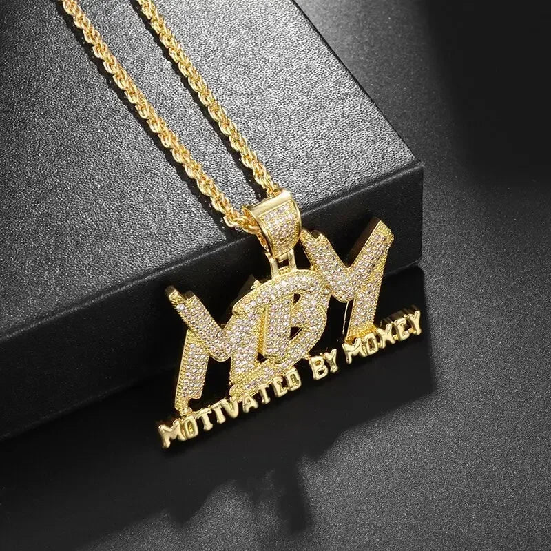 Hip Hop Ice Out Square Crystal S-A-V-A-G-E Letter Pendant Necklace for Men and Women Street One Last Party Trendy Jewelry Gift Good Vibrations