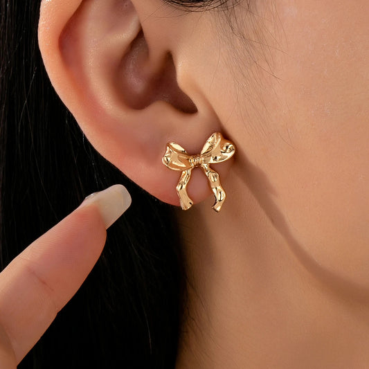 A Pair of Women's Earrings, Simple Bowknot Design, Fashionable and Sweet, Suitable for Daily Wear and Vacation Wear Good Vibrations