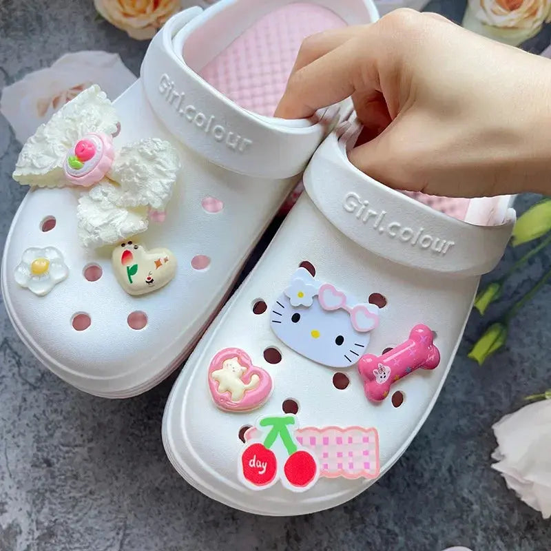 Christmas Gifts INS Bow & Cat Shoe Charms Set Cute Cherry Blossom Hello Kitty for Women Girls’ Sandals & Flip-Flops Good Vibrations