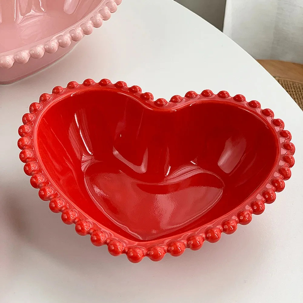 Creative Pink Bead Dots Ceramic Heart Dinner Plate Tableware Home Dessert Cake Plate Porcelain Salad Plate Kitchen Utensils New Good Vibrations