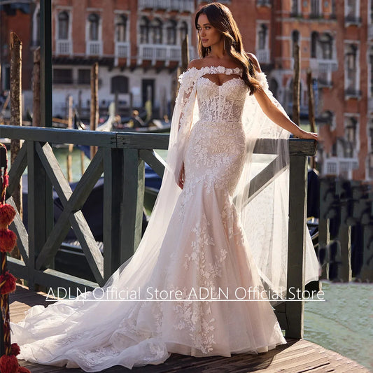 Luxury Mermaid Wedding Dress with Cape Customized Sweetheart Sleeveless See Through Applique Sweep Train Corset Bridal Gown Good Vibrations