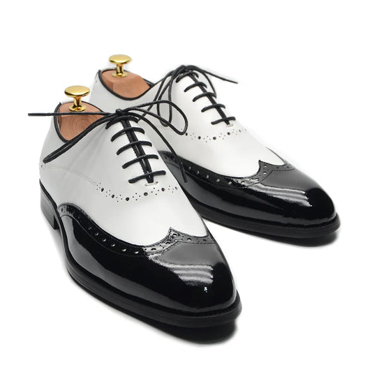 Formal Oxfords Shoes for Men White Black Real Cow Patent Leather Business Lace-up Wingtip Toe Brogue Wedding Mens Dress Shoes Good Vibrations