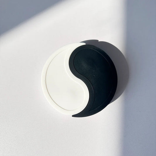 Tai Chi ashtray silicone Chinese style ashtray can be separated for easy and portable cleaning Good Vibrations Adult Super Store