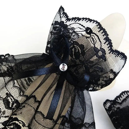 Girls Gothic Hollow Lace Gloves Fashion Vintage Black White Lace Wristband Wrist Cuffs Women Classic Sexy Short Arm Sleeves GOOD Vibrations