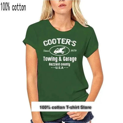 Camiseta verde de algodón 100% con estampado de "Cooter's Towing & Garage" inspirada en Dukes de Hazzard.