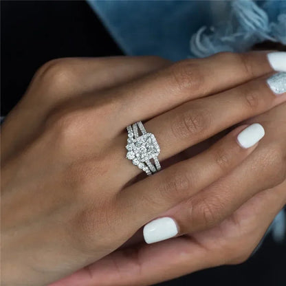 2025 Classic Simple Design Wedding Engagement Rings for Women Mosaic Square Crystal Cubic Zirconia Brilliant Luxury Jewelry Good Vibrations