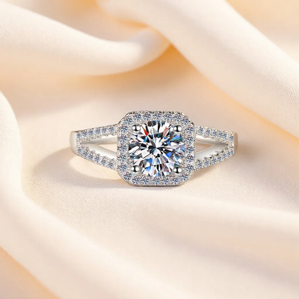 925 Sterling Silver Classic Ring for Women four claw jewelry simple diamond ring imitation diamond women's ring Good Vibrations